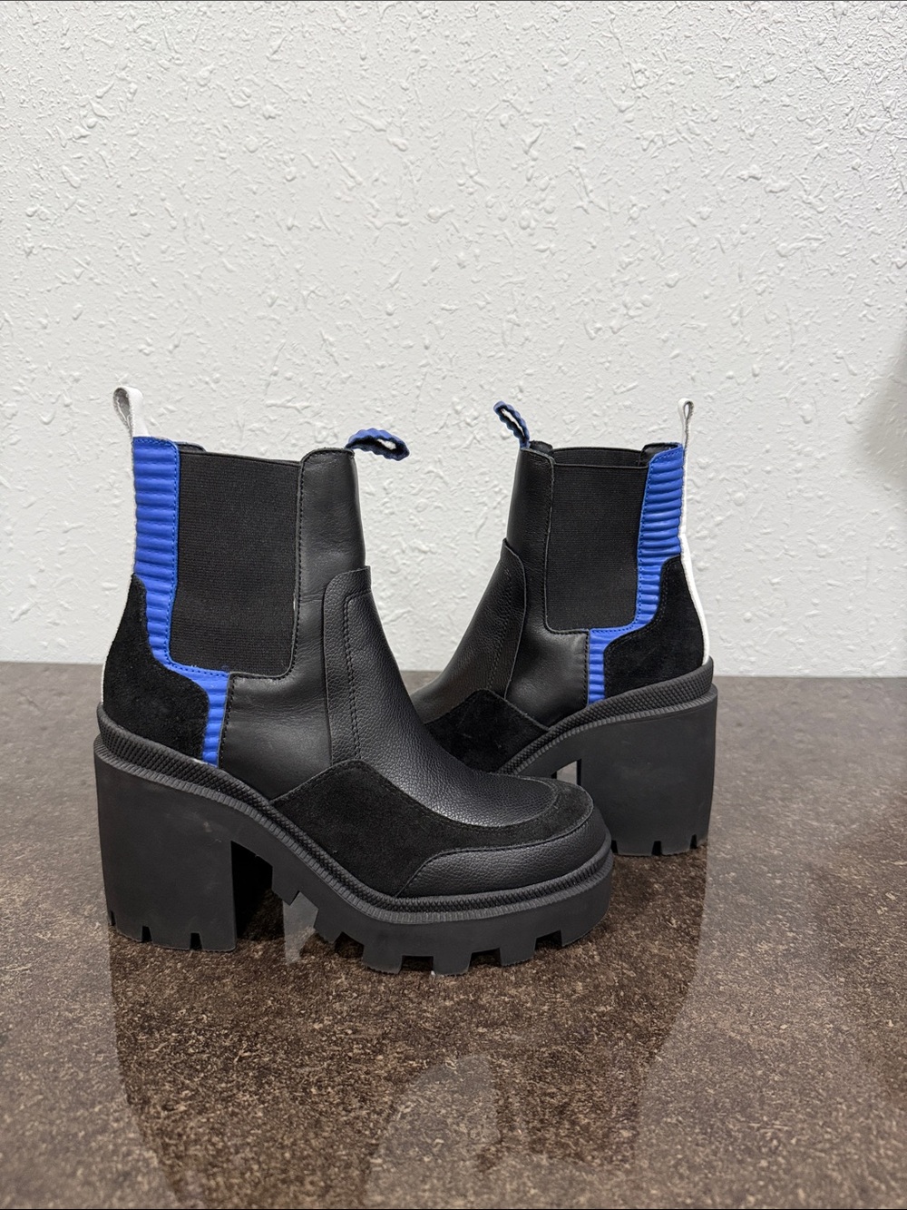 Steve Madden Black Platform Leather Suede Moto Boots Size 6.5